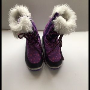 Nordic 2 faux fur lined toddlers boots size 11